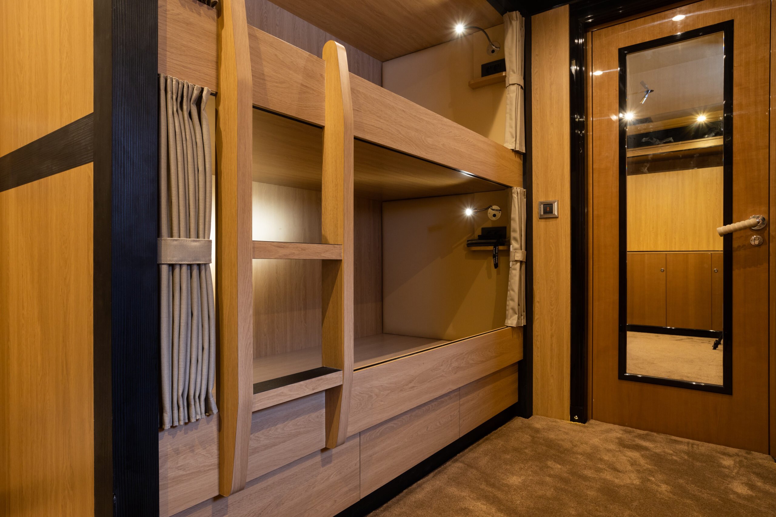 High-quality refit work